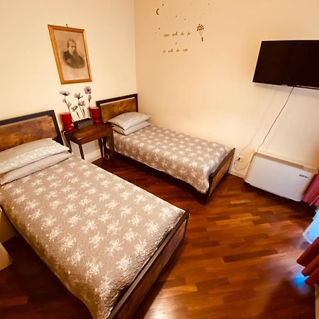 Appartement La Casa Di Amici Miei à Crémone Extérieur photo