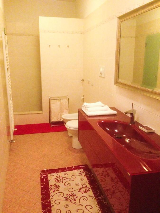 Appartement La Casa Di Amici Miei à Crémone Extérieur photo